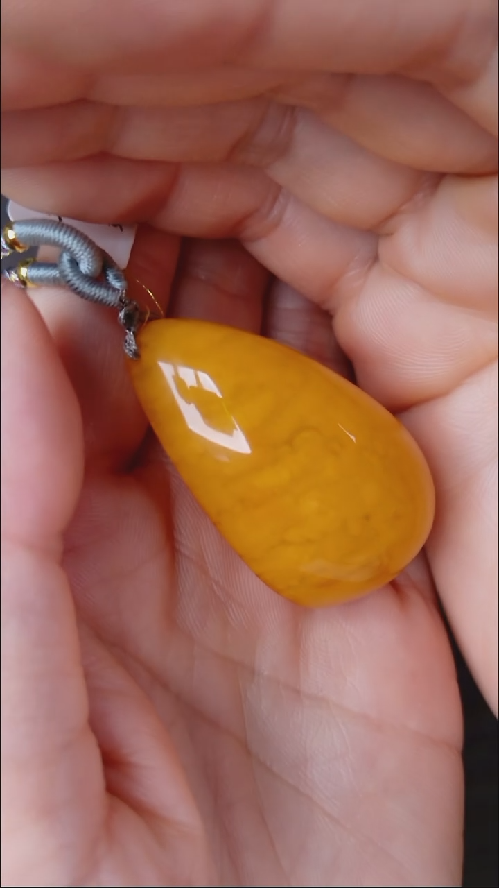 蜜蜡颈饰未镶嵌?****e水滴