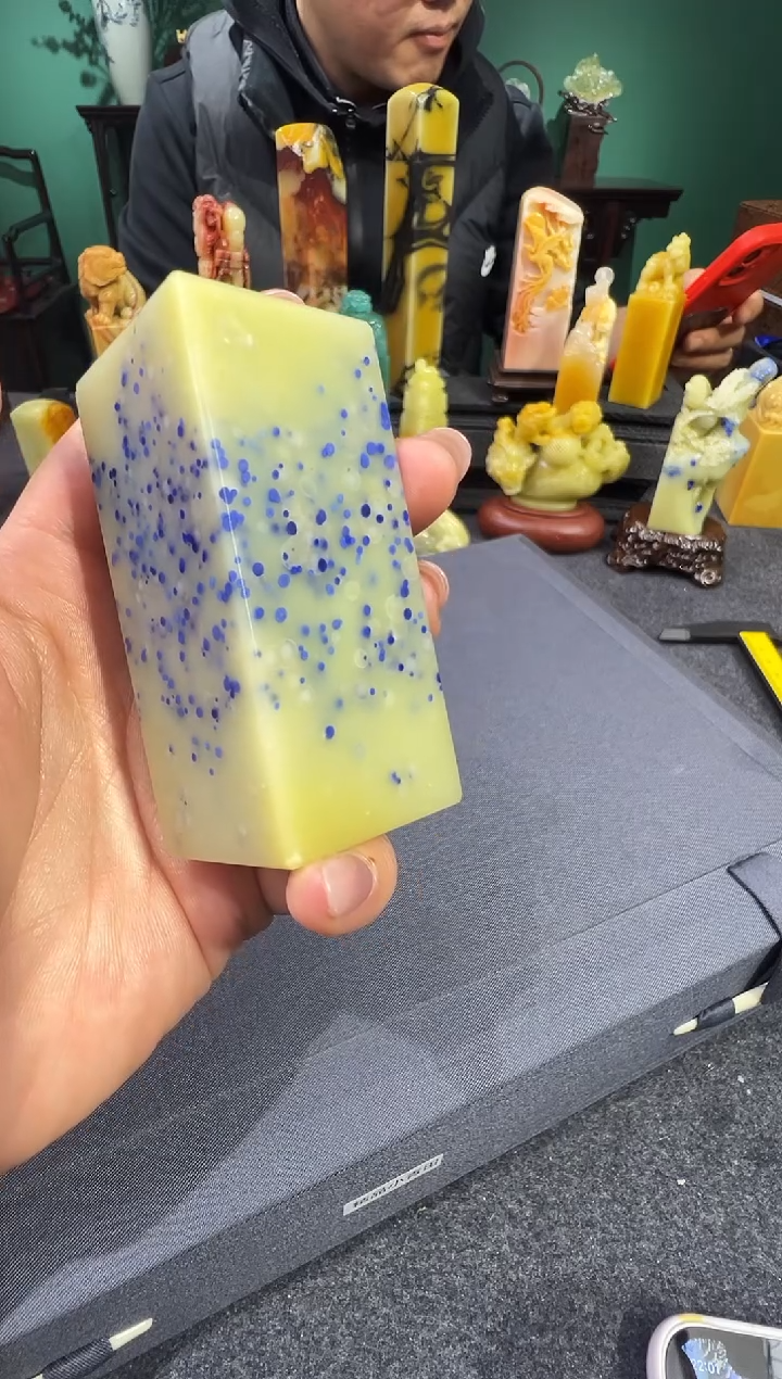 【闪购商品】青田石封门蓝星素章