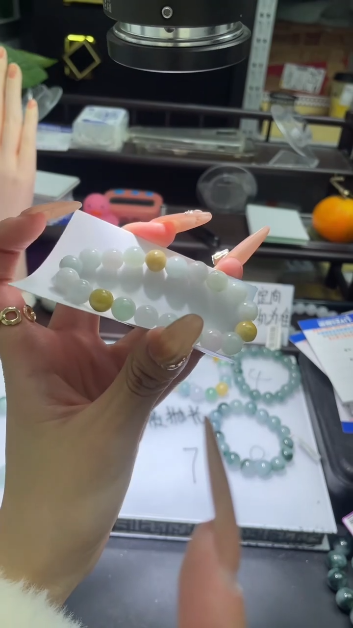 【闪购商品】翡翠手链未镶嵌翡翠