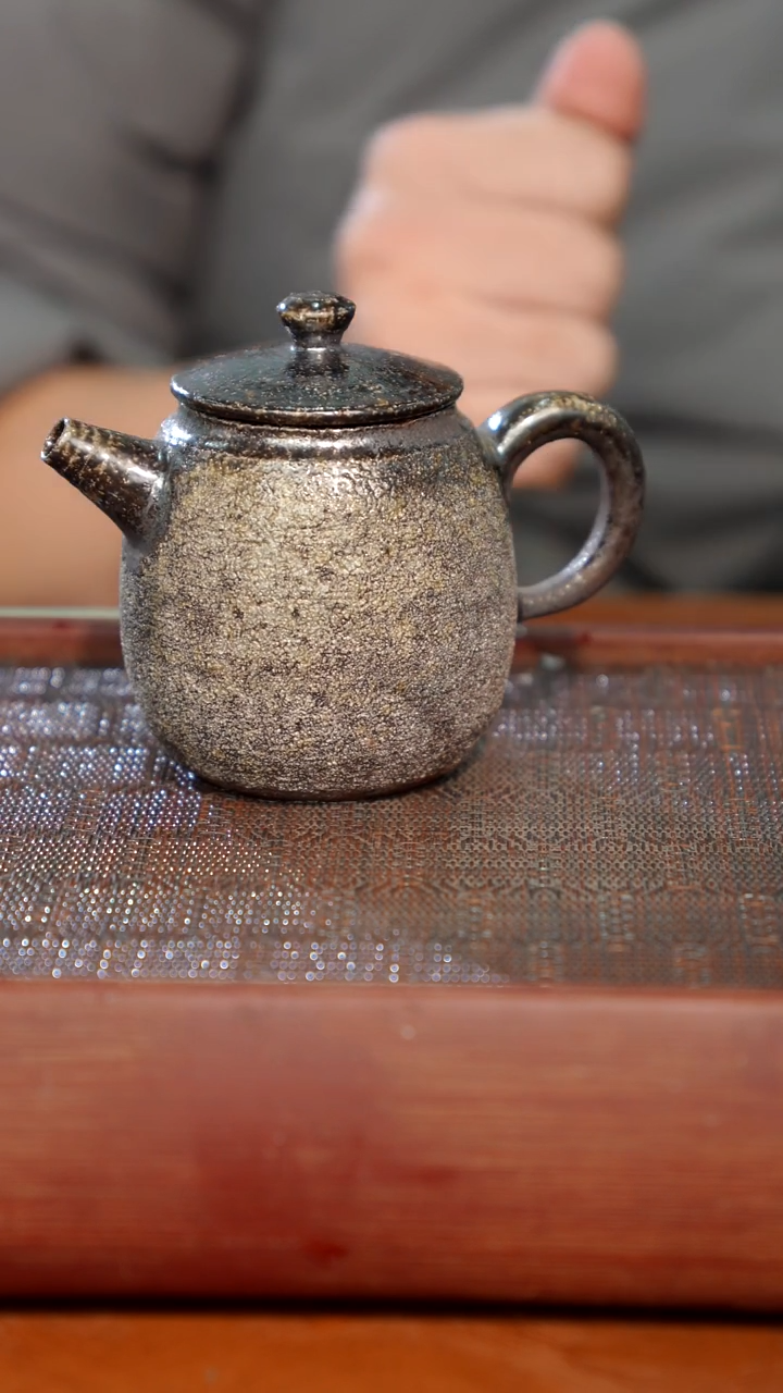 陶瓷奢瓷/瑞寅柴烧茶器（壶）358微瑕