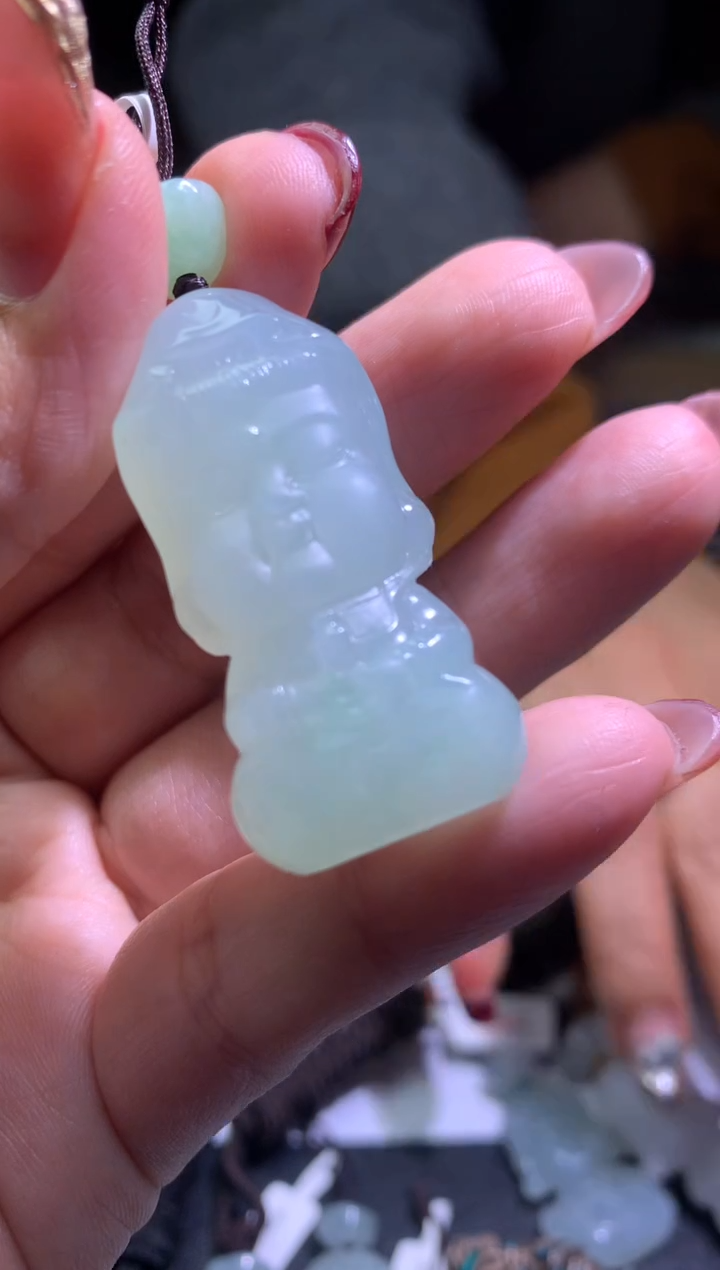 【闪购商品】翡翠颈饰未镶嵌毛货