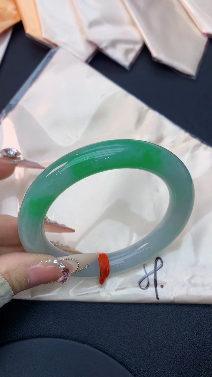 未镶嵌手镯翡翠0937016019