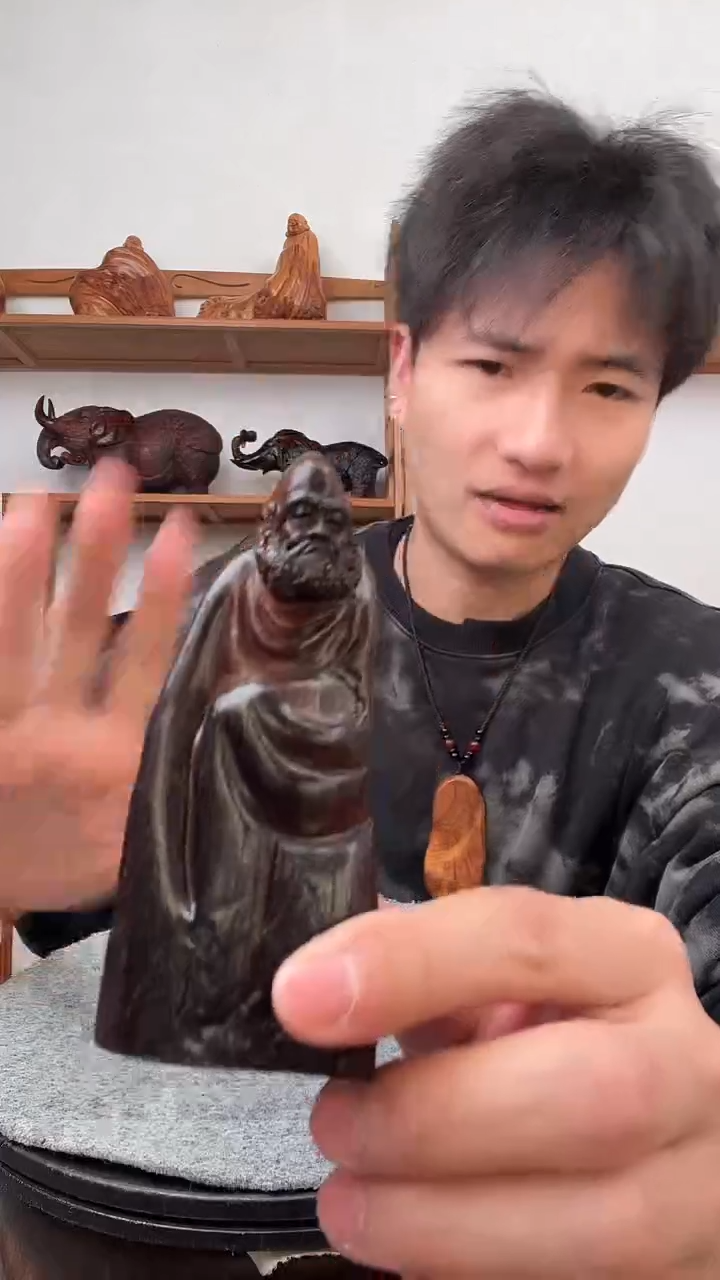 【闪购商品】交趾黄檀（大红酸枝）其他1