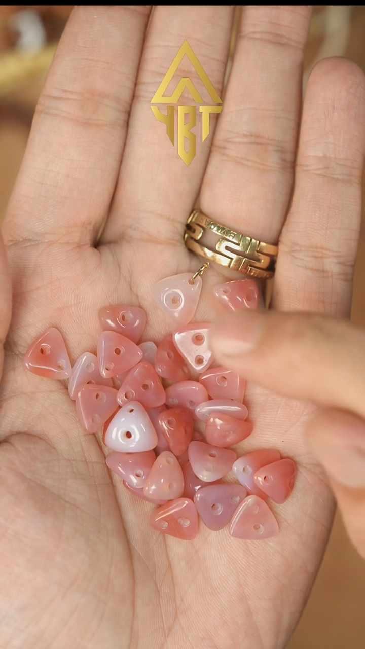 未镶嵌吊坠（不含链）玛瑙/玉髓奶酪侧挂（多样性发其一）