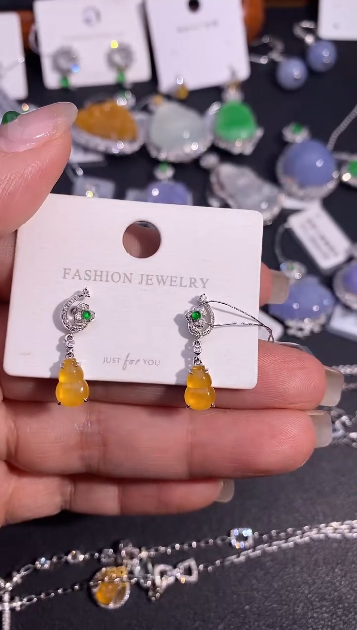 【闪购商品】翡翠耳饰18K金镶嵌耳饰