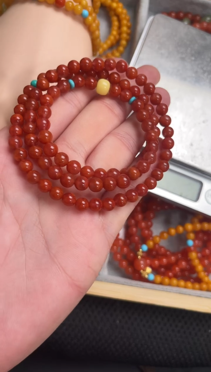 手串未镶嵌南红玛瑙火焰红三圈手串QF-C58（多样性发一）