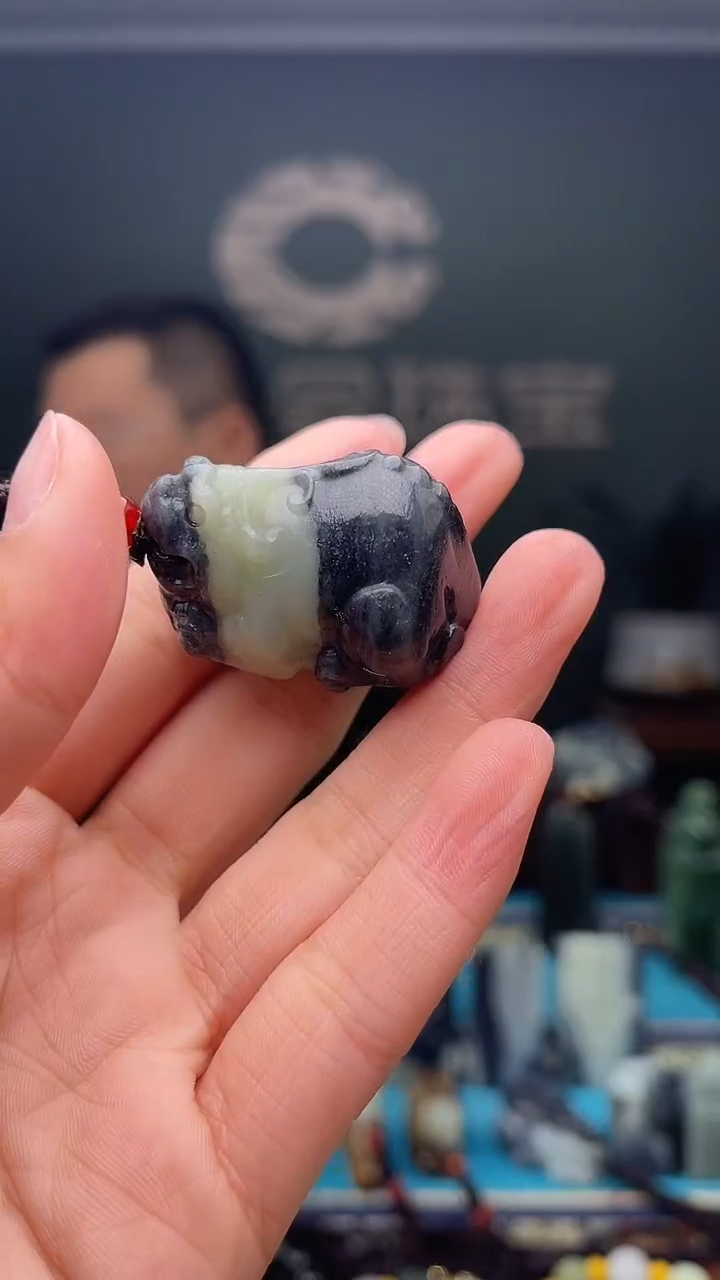 未镶嵌和田玉挂件1