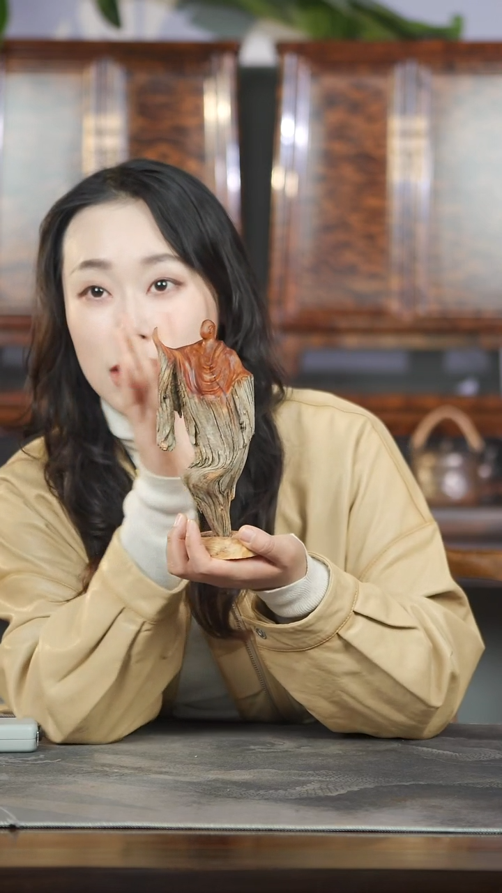 柏木（崖柏）淳化黑油手作无相摆件420