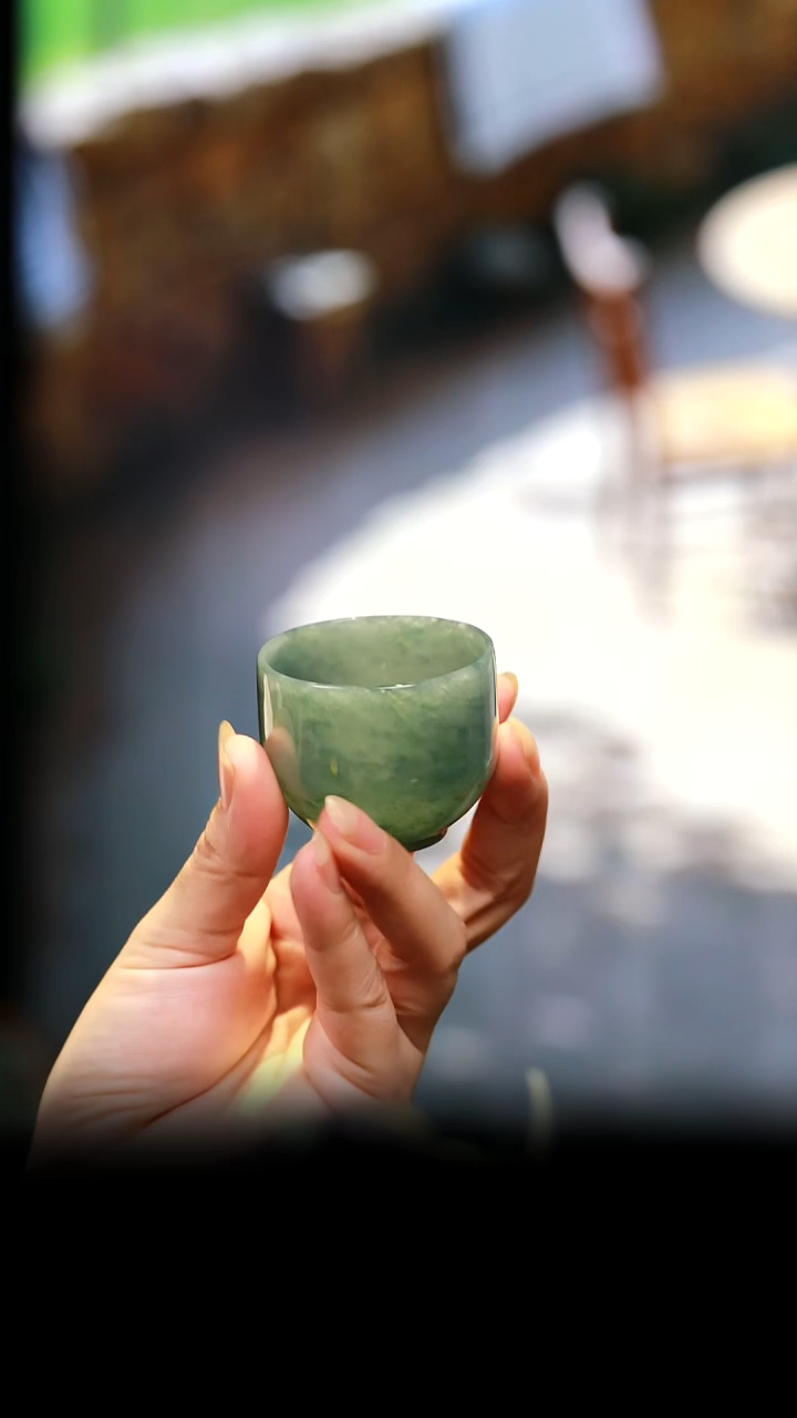 未镶嵌摆件翡翠杯子