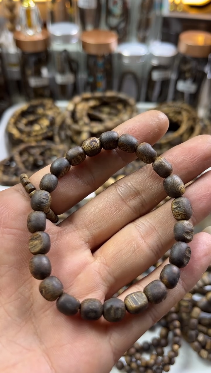 【闪购商品】沉香手串绿棋留疤随形单圈  多样性发其一