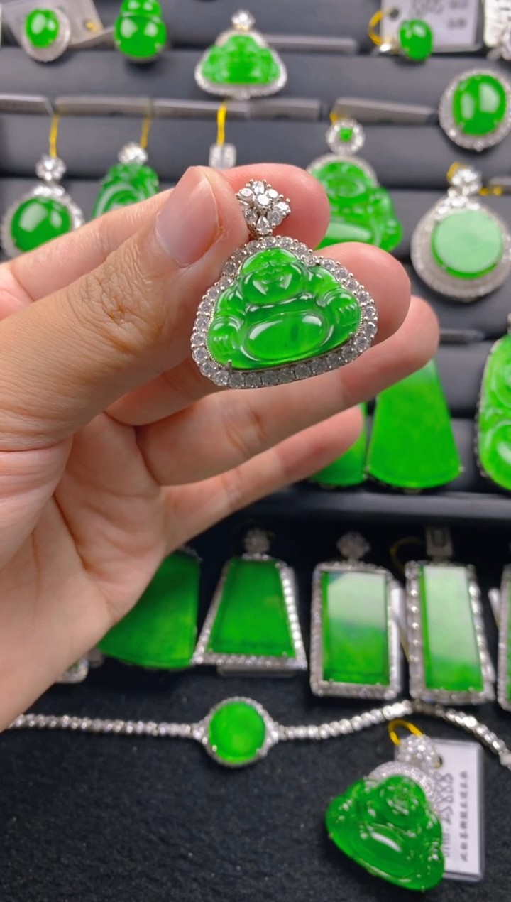 【闪购商品】翡翠颈饰银S925镶嵌11111111