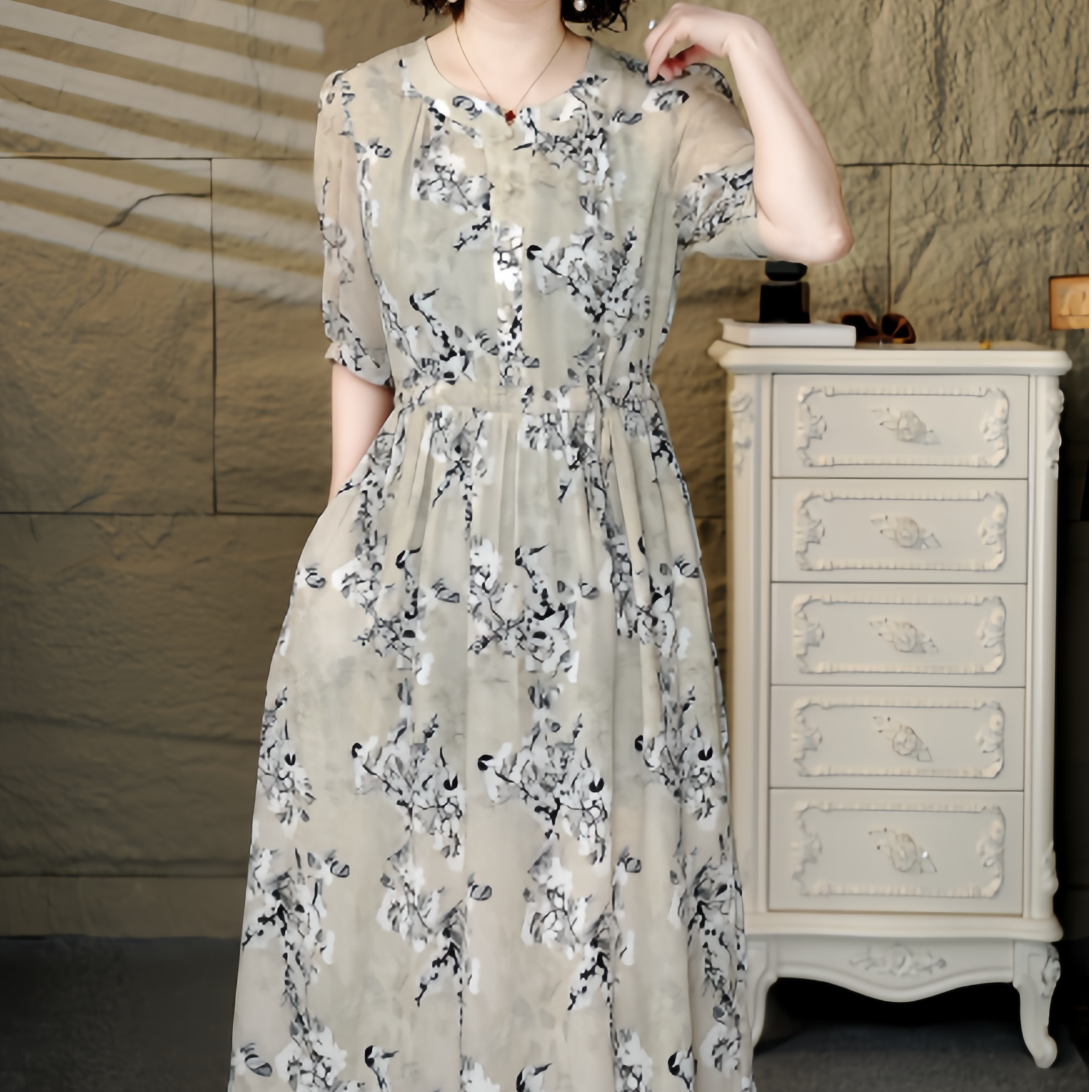 5352【依】夏季百搭时尚简约休闲显瘦遮肉减龄连衣裙