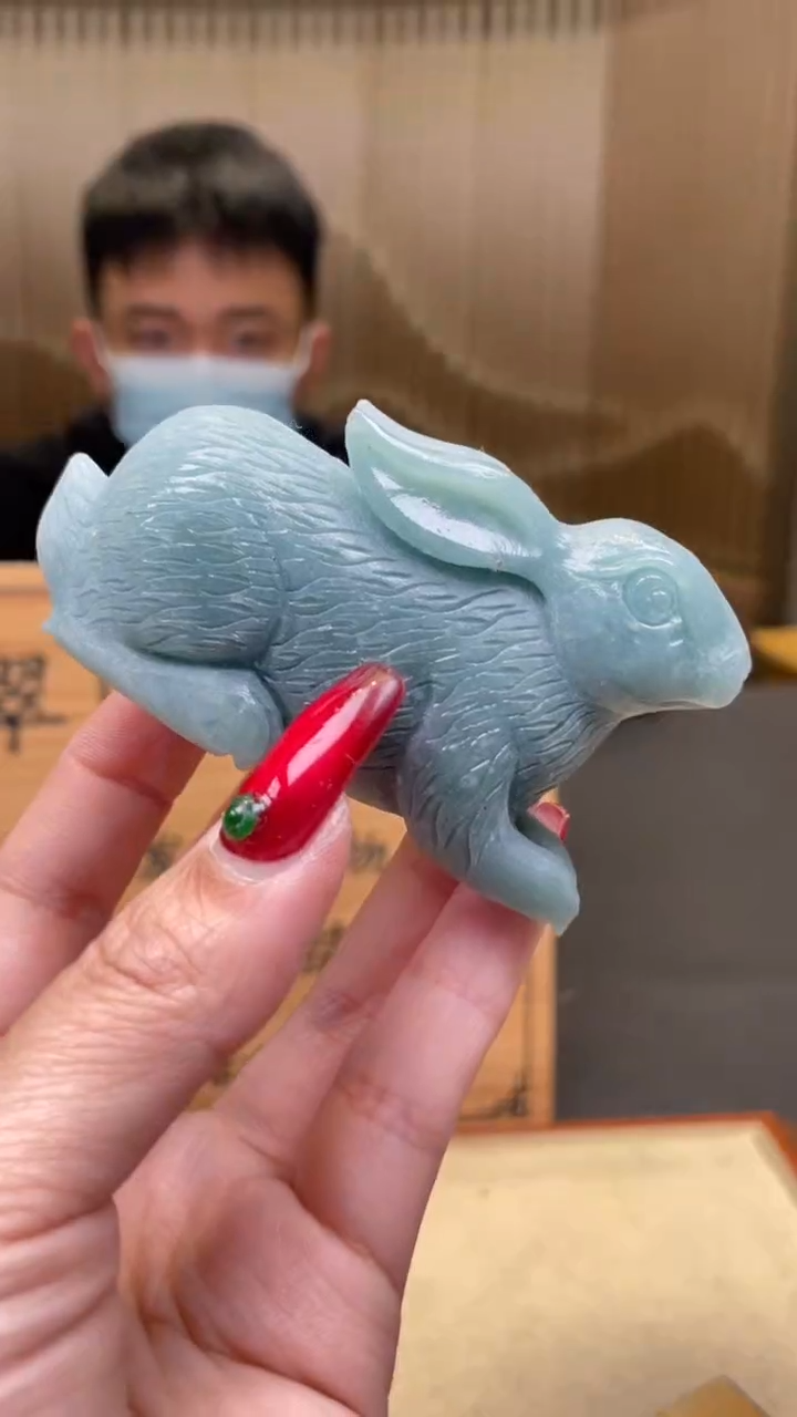 【闪购商品】定制翡翠未镶嵌       *557配底座