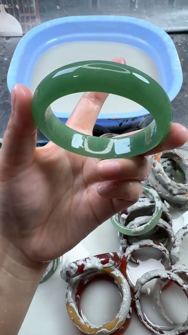 石英质玉手镯未镶嵌86 62