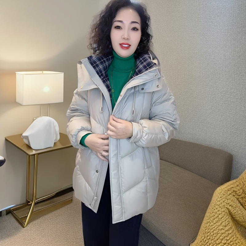 2188时一手长时尚休闲百搭连帽加厚保暖拼接羽绒服