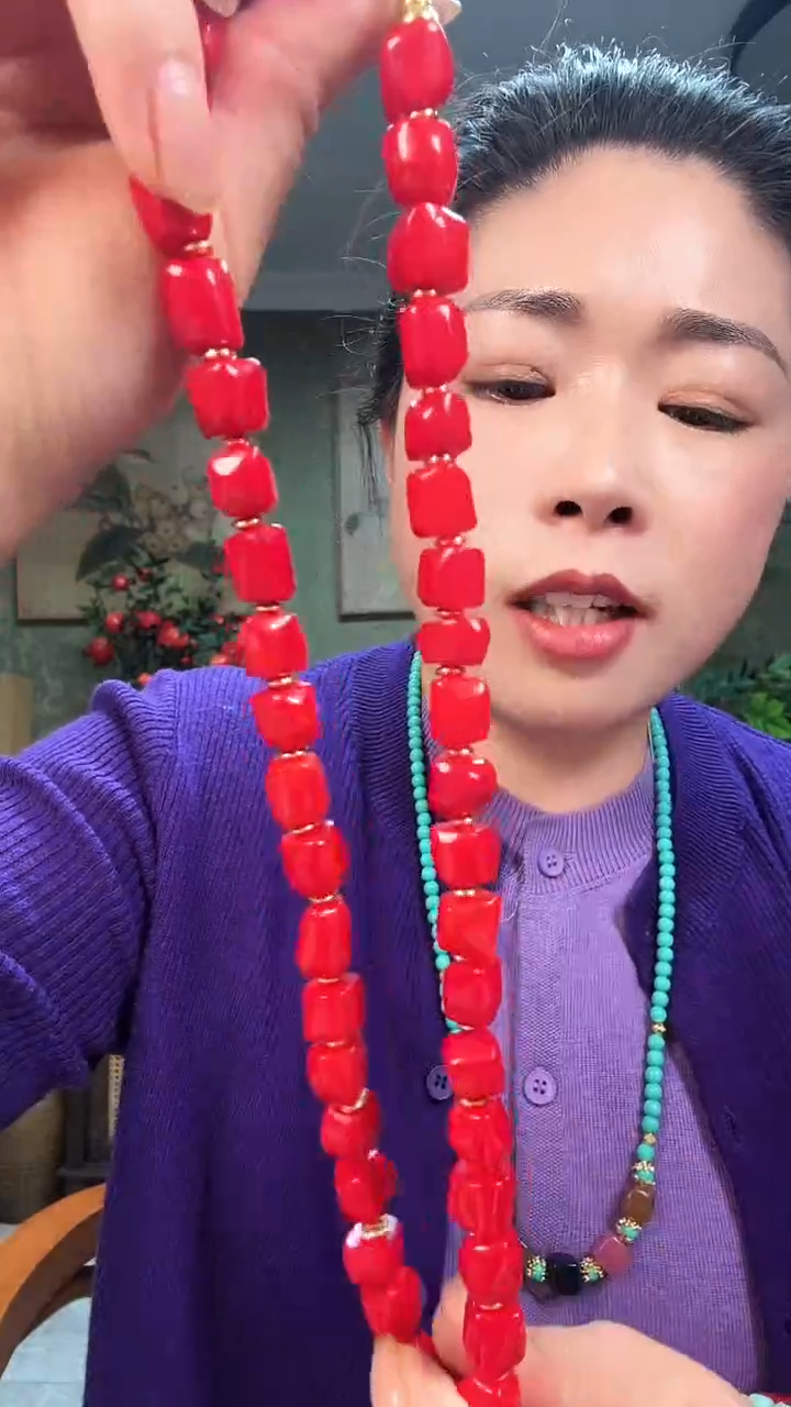 【闪购商品】树脂制品0000000T006