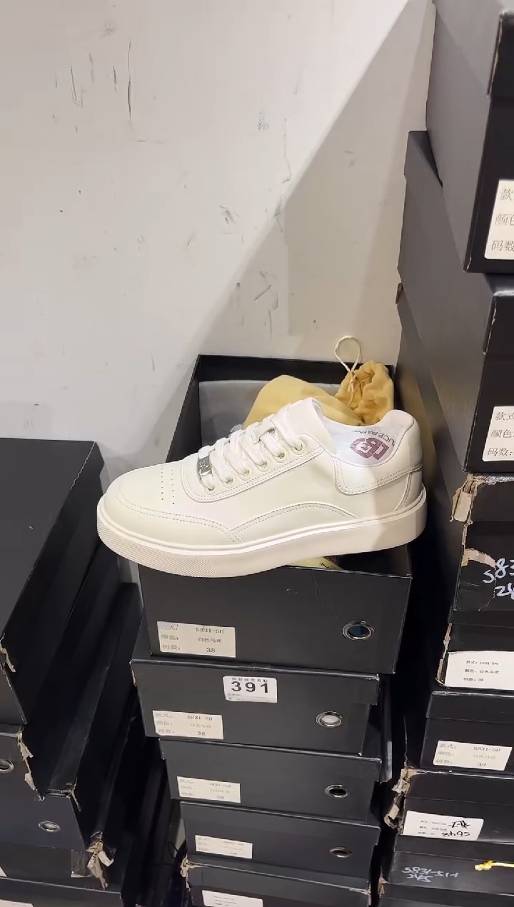 头层牛皮391品牌男包清货中（不要卡单，理性消费）/38码