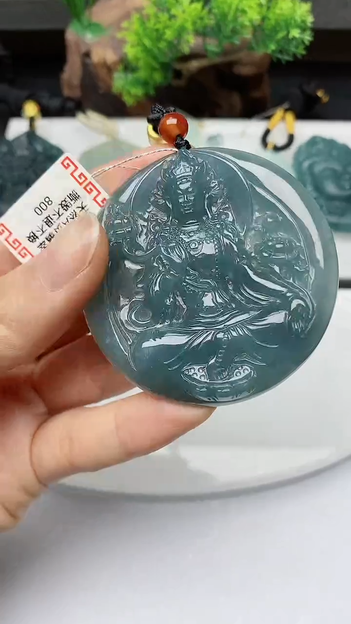 【闪购商品】翡翠颈饰未镶嵌