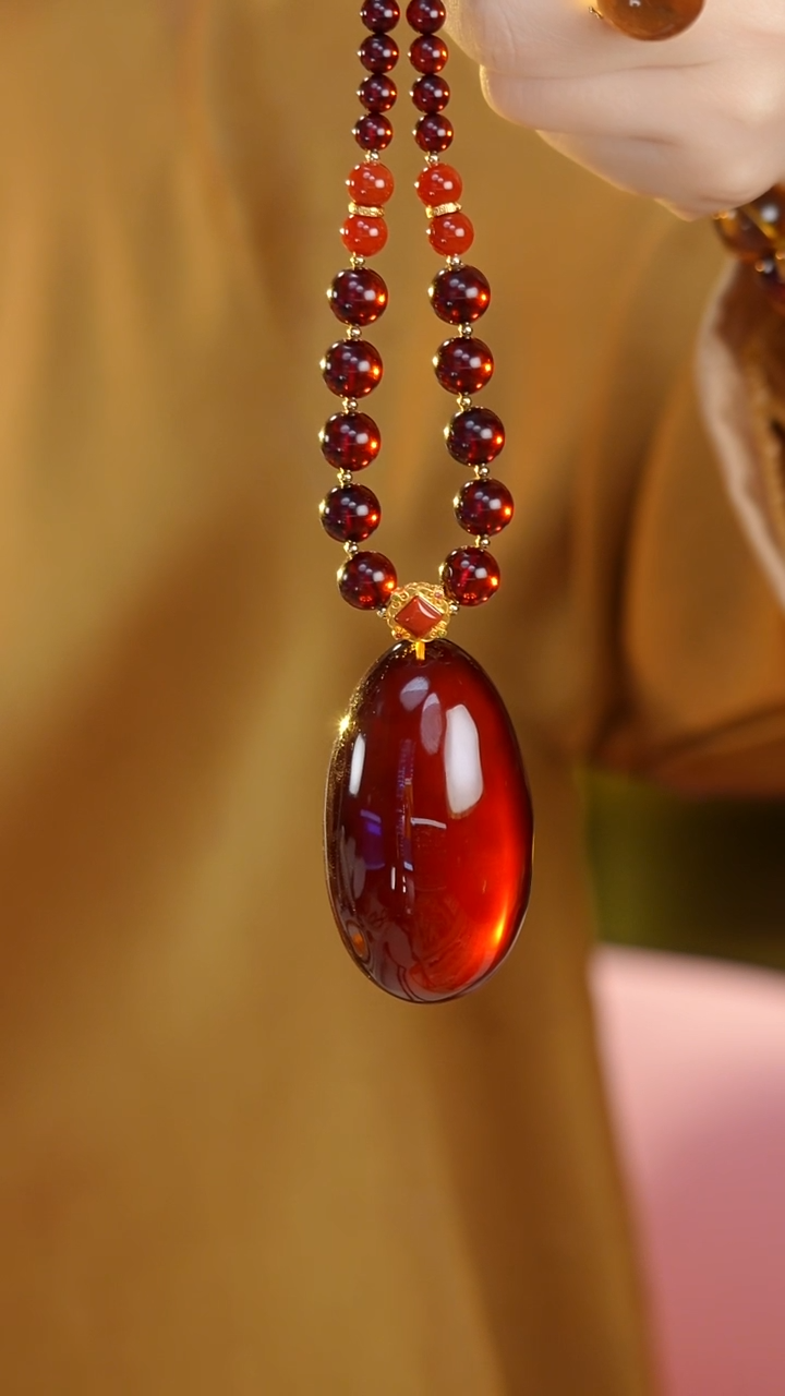 琥珀颈饰未镶嵌福利