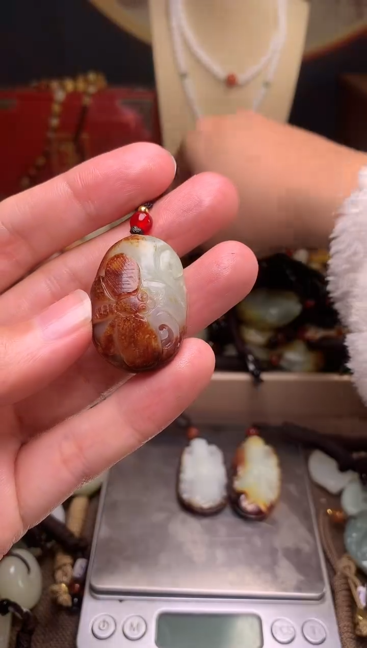 颈饰未镶嵌和田玉新疆料青海料清水和田玉吊坠