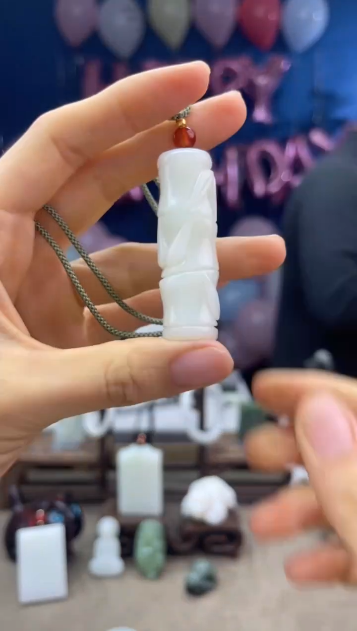 【闪购商品】和田玉颈饰未镶嵌1