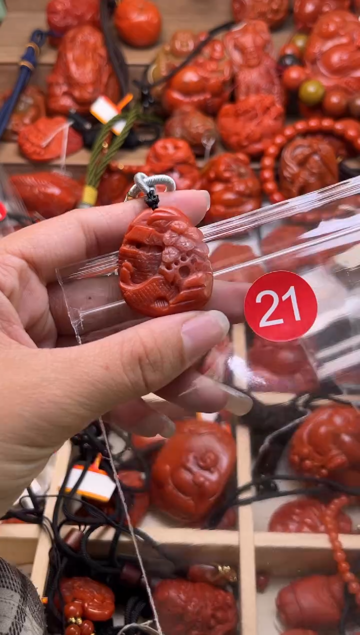 【闪购商品】南红玛瑙珠宝奇石未镶嵌21