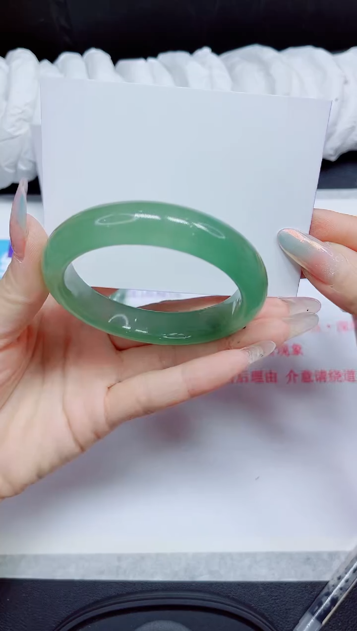 石英质玉手镯未镶嵌222.