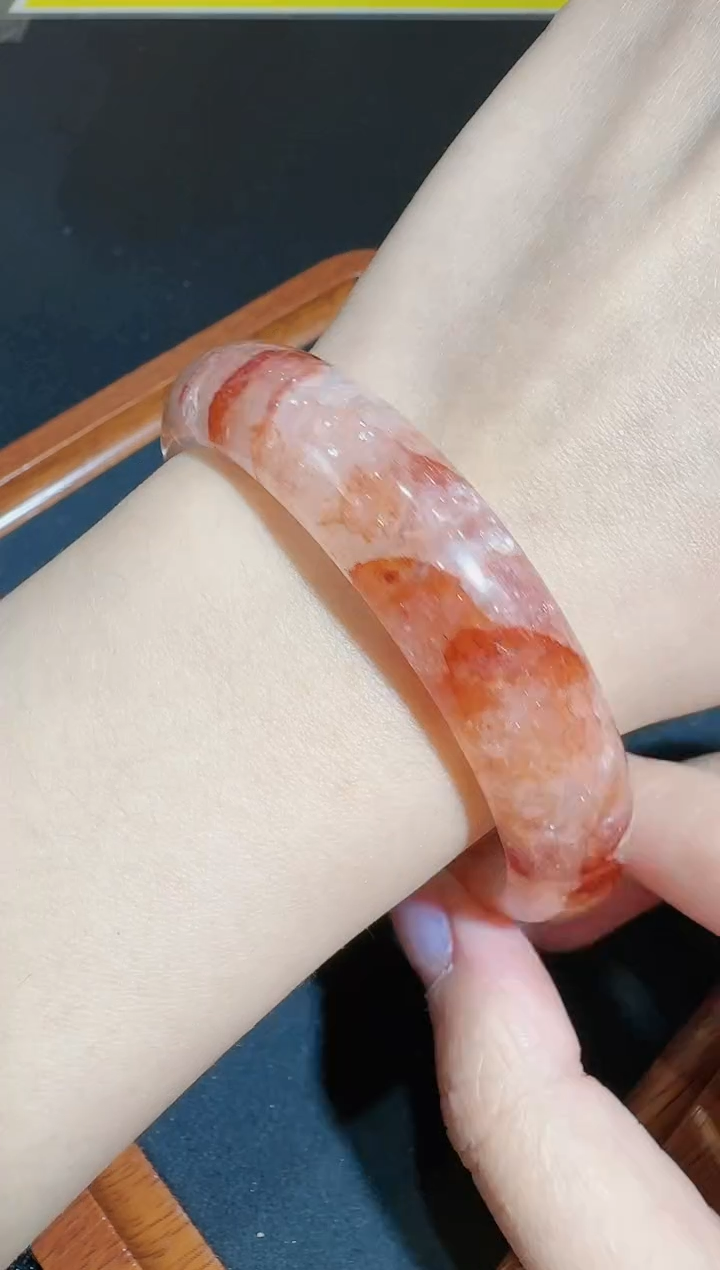 【闪购商品】水晶手镯未镶嵌发一件