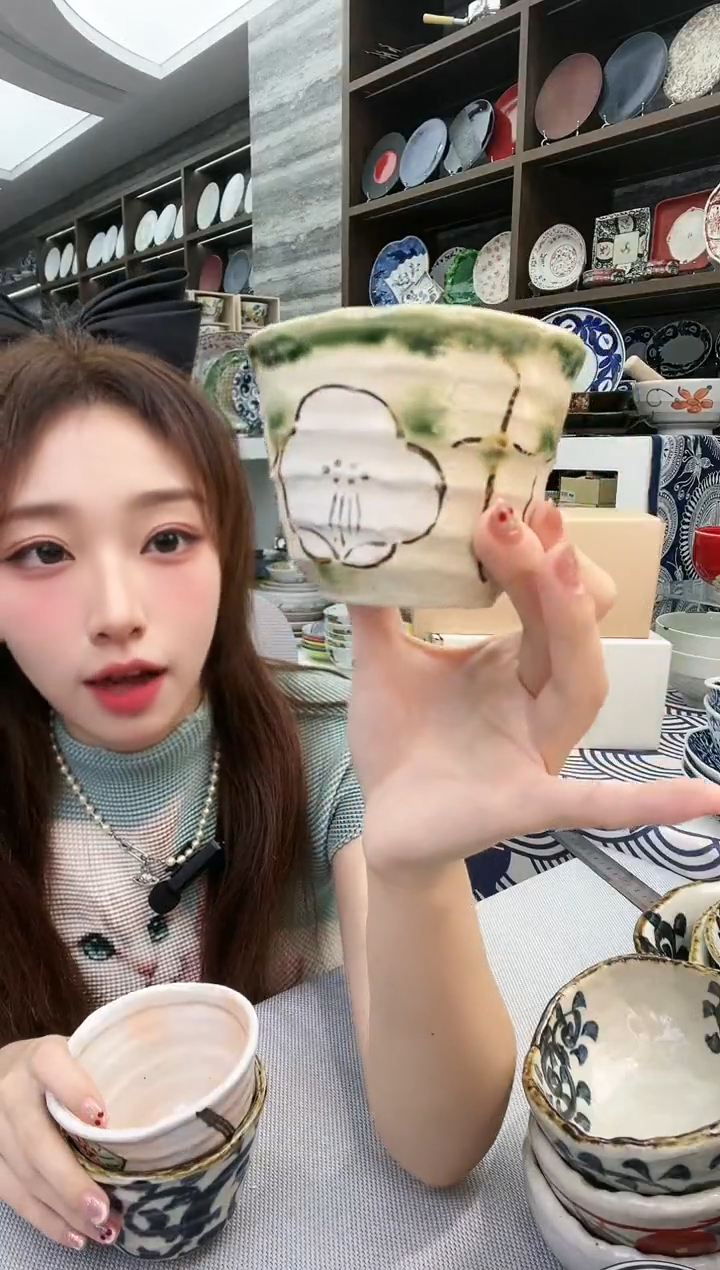 陶白色山茶花茶杯280ml