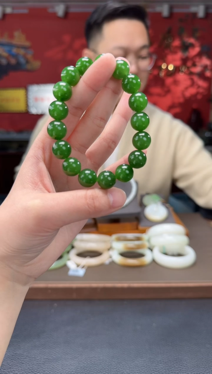 【闪购商品】和田玉手串未镶嵌碧玉单圈手串