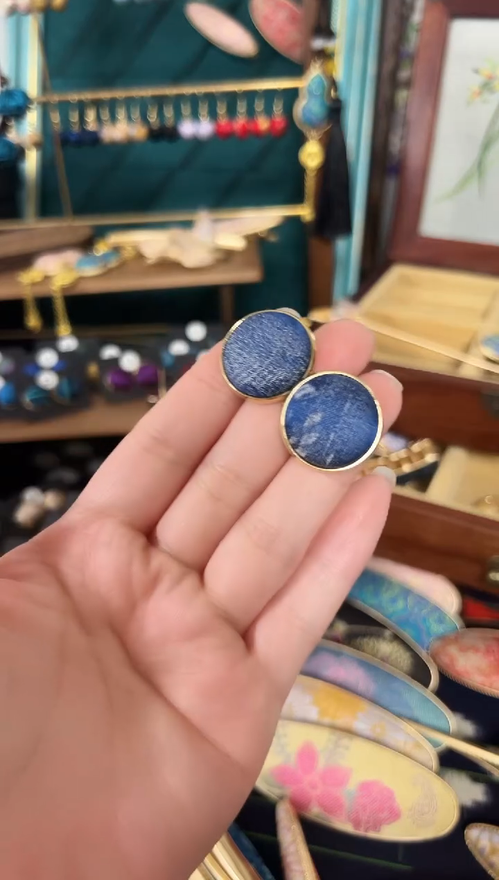 【闪购商品】【一物一拍2.1】蓝色水墨玫瑰大号耳钉