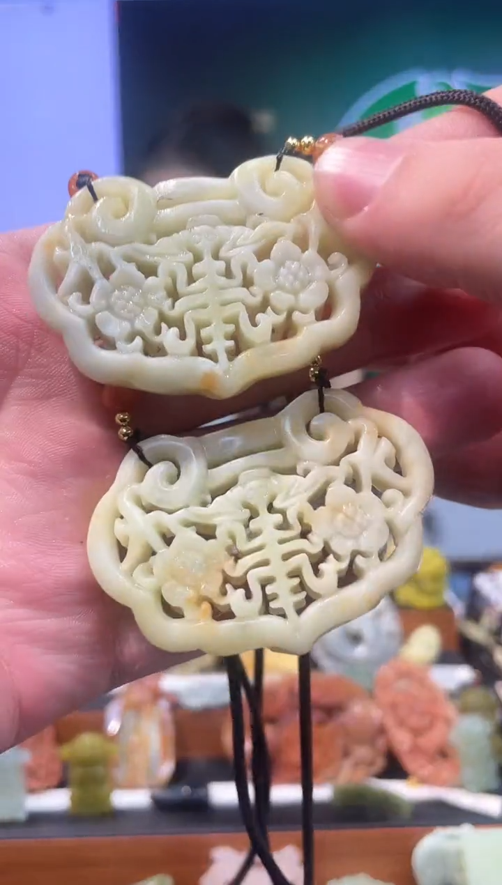 【闪购商品】岫玉吊坠未镶嵌·多样性发货*拍一发一