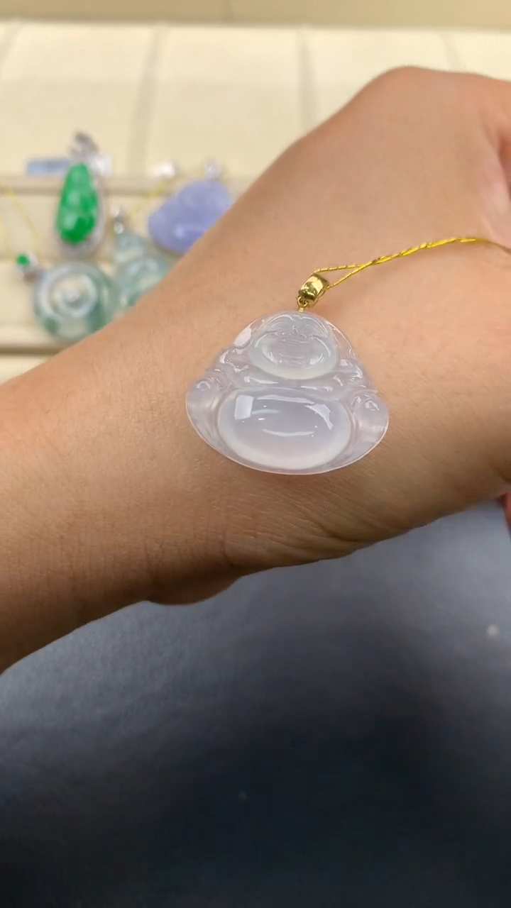 翡翠18K金镶嵌颈饰Q421        