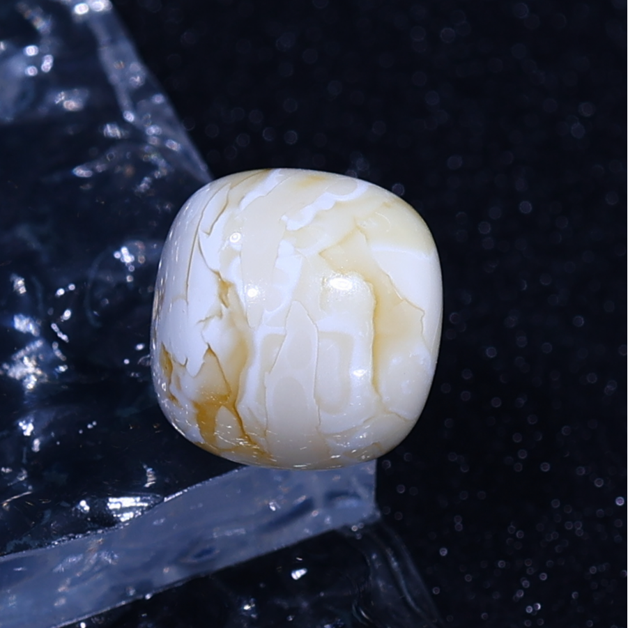 H286  14.8*13.9mm瓷白花妖孽浓蜡老型蜜蜡单珠文玩配珠   