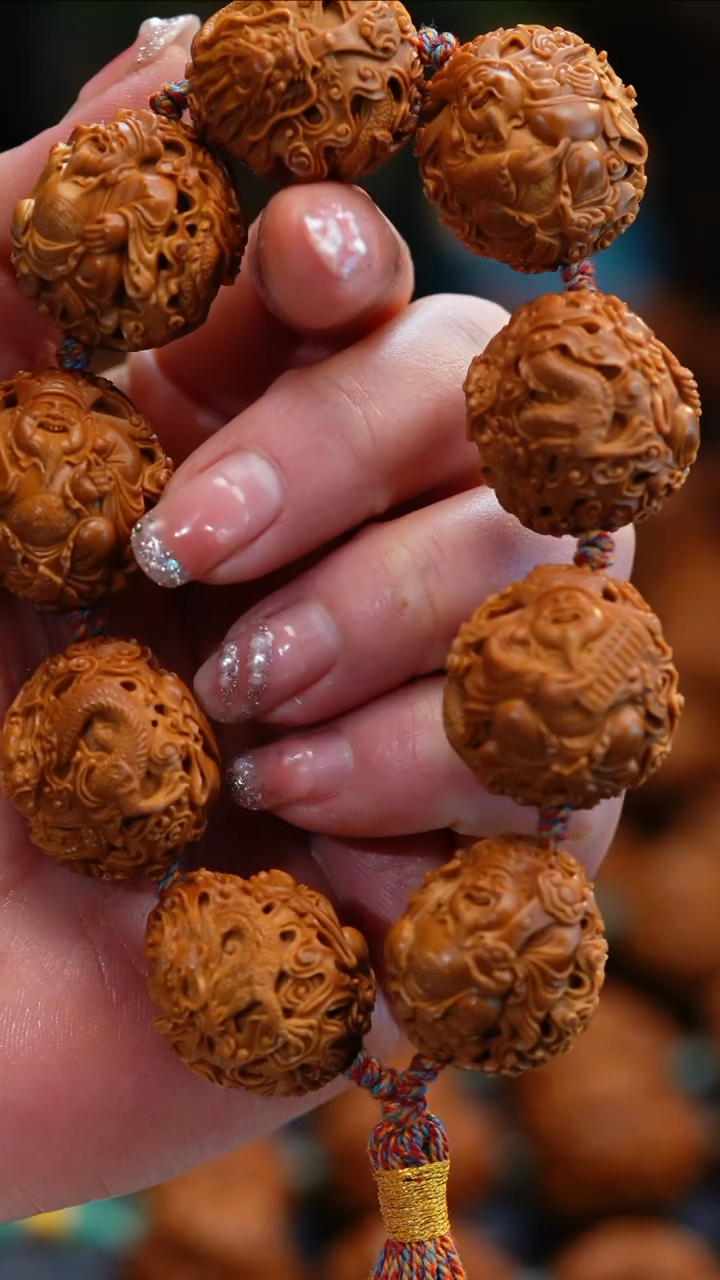 【闪购商品】橄榄核吊坠橄榄核