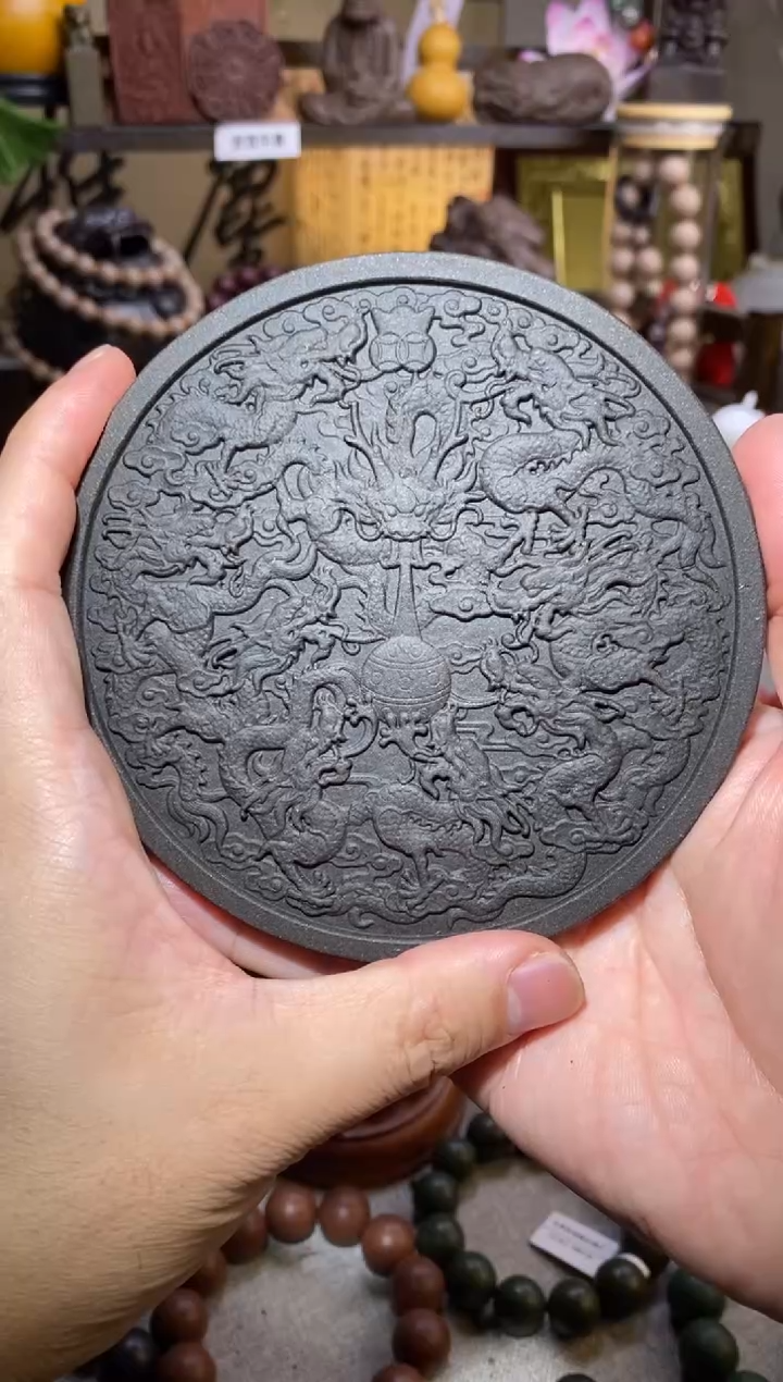 【闪购商品】泥塑内府龙涎合香摆件九龙壁