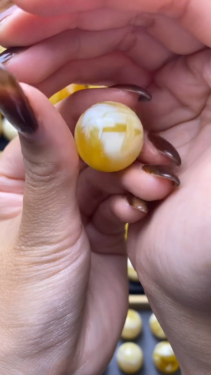 【闪购商品】琥珀裸石未镶嵌蜜蜡55