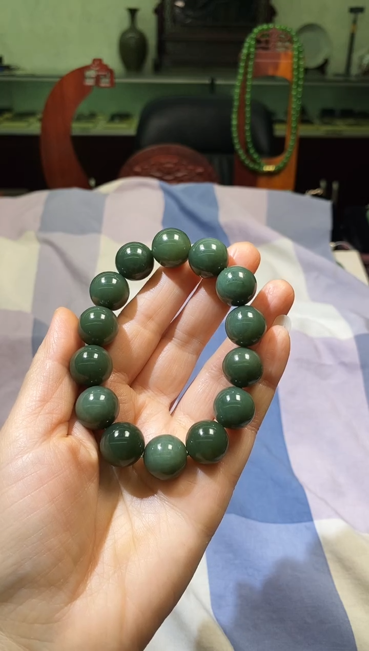 吊坠(不含链)未镶嵌和田玉成*和田玉手串卡16