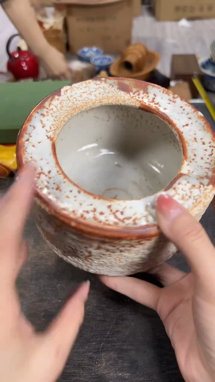小甜甜开播了什么都有