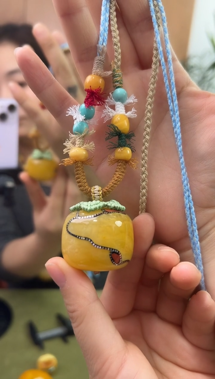 裸石琥珀未镶嵌琥珀蜜蜡吊坠