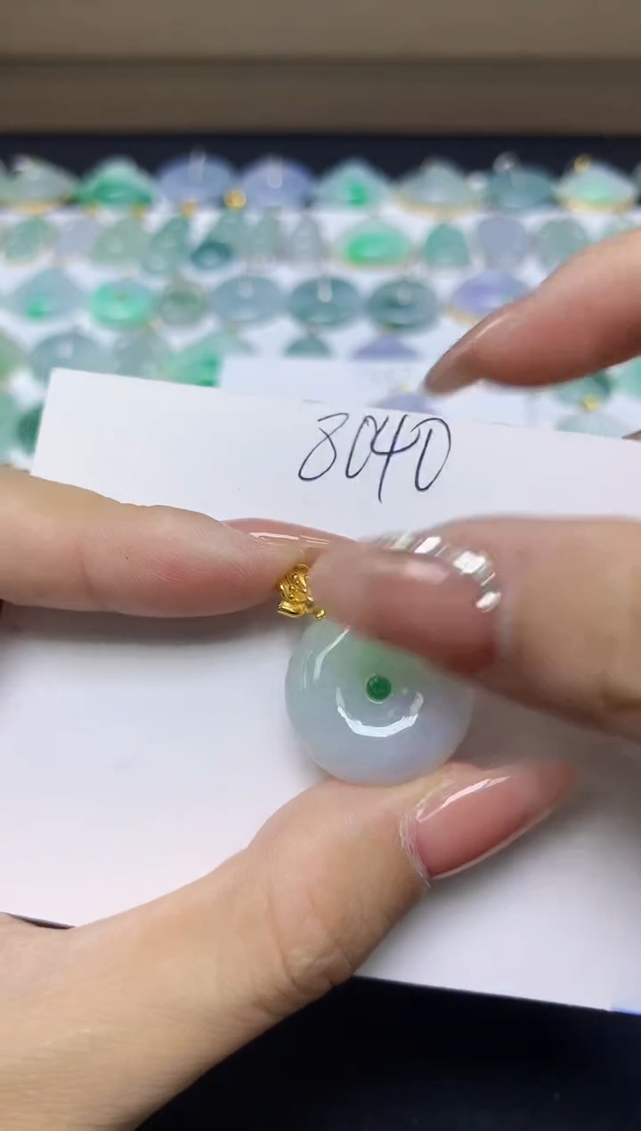 翡翠未镶嵌颈饰天然缅甸A货翡翠百元以上9元证书费自理