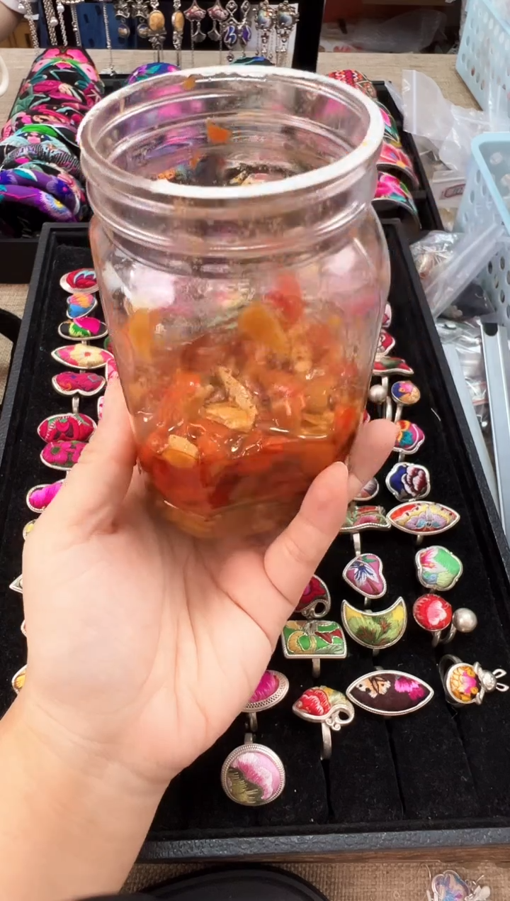 织绣艺枝独绣老绣饰品【菇菇白】