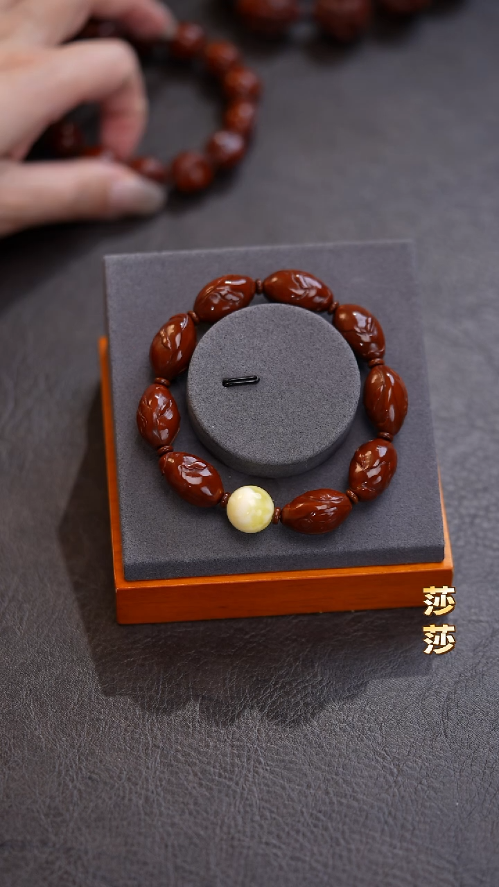 吊坠橄榄核??橄榄核