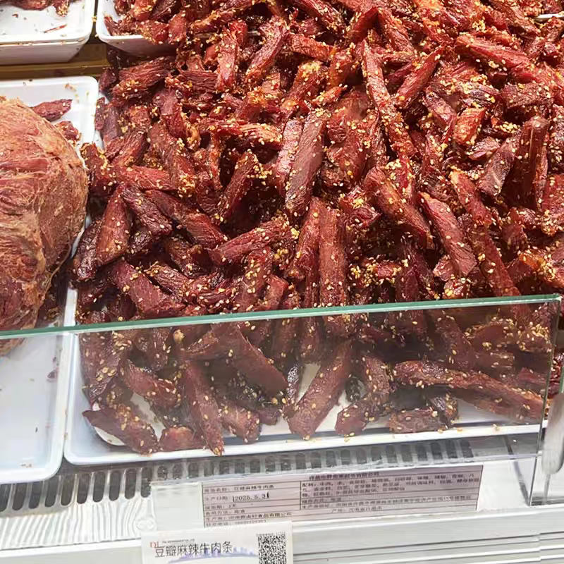 许昌超市香辣牛肉条牛肉干开袋即食解馋零食