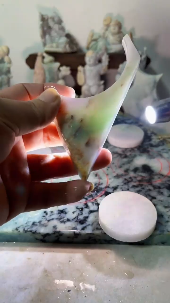 【闪购商品】翡翠吊坠(不含链)未镶嵌282
