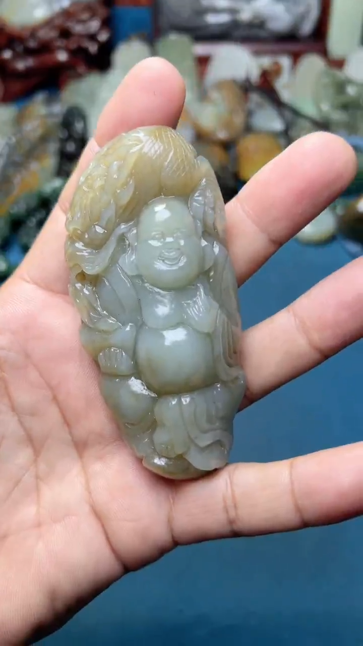 和田玉未镶嵌把件-