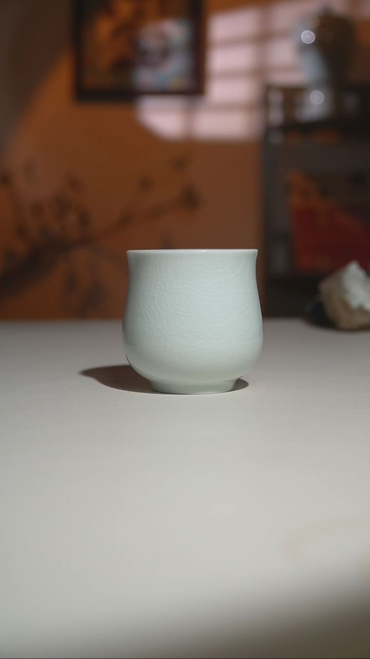 【闪购商品】其他玉青釉美人杯原产地