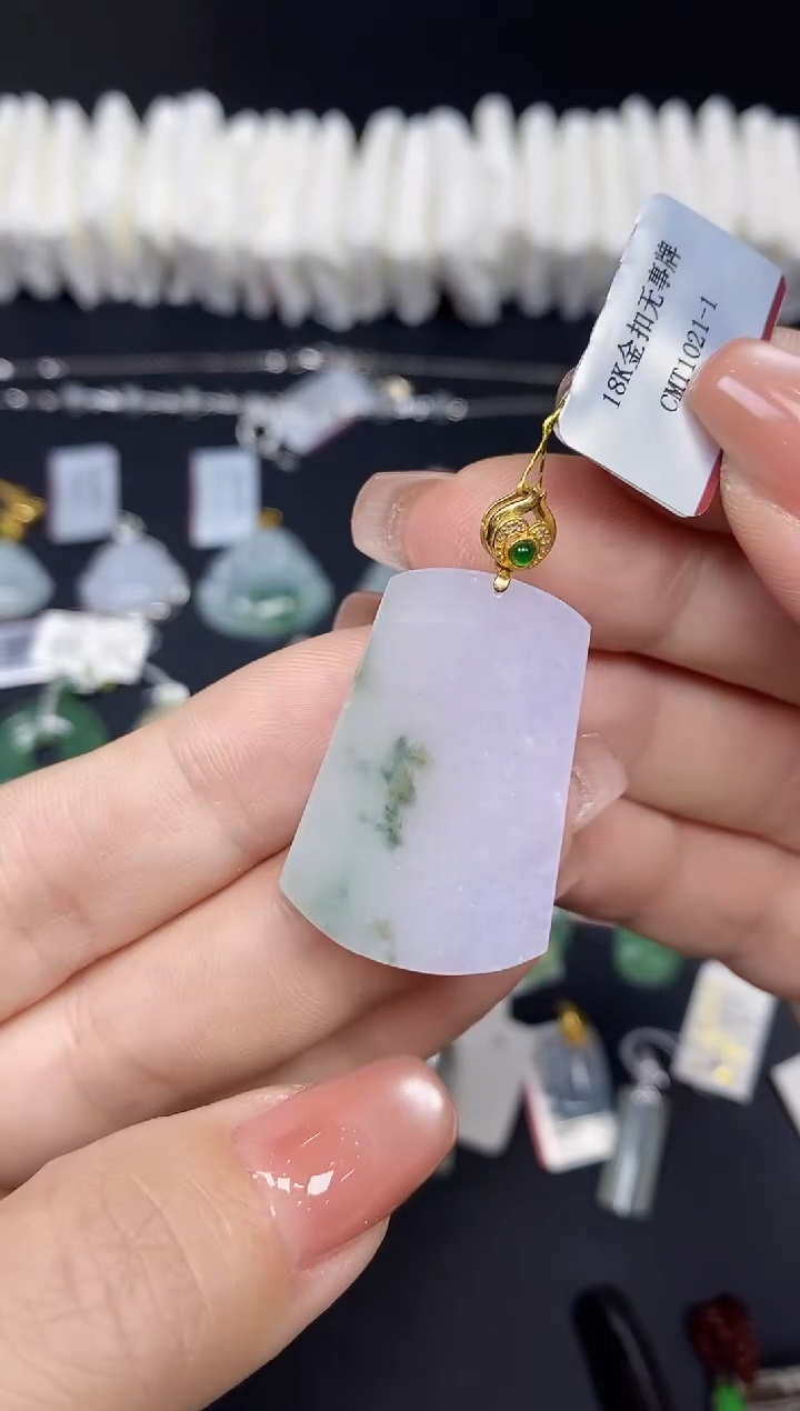 吊坠(不含链)18K金镶嵌翡翠无事牌18K金扣镶嵌@@CMT1021-1