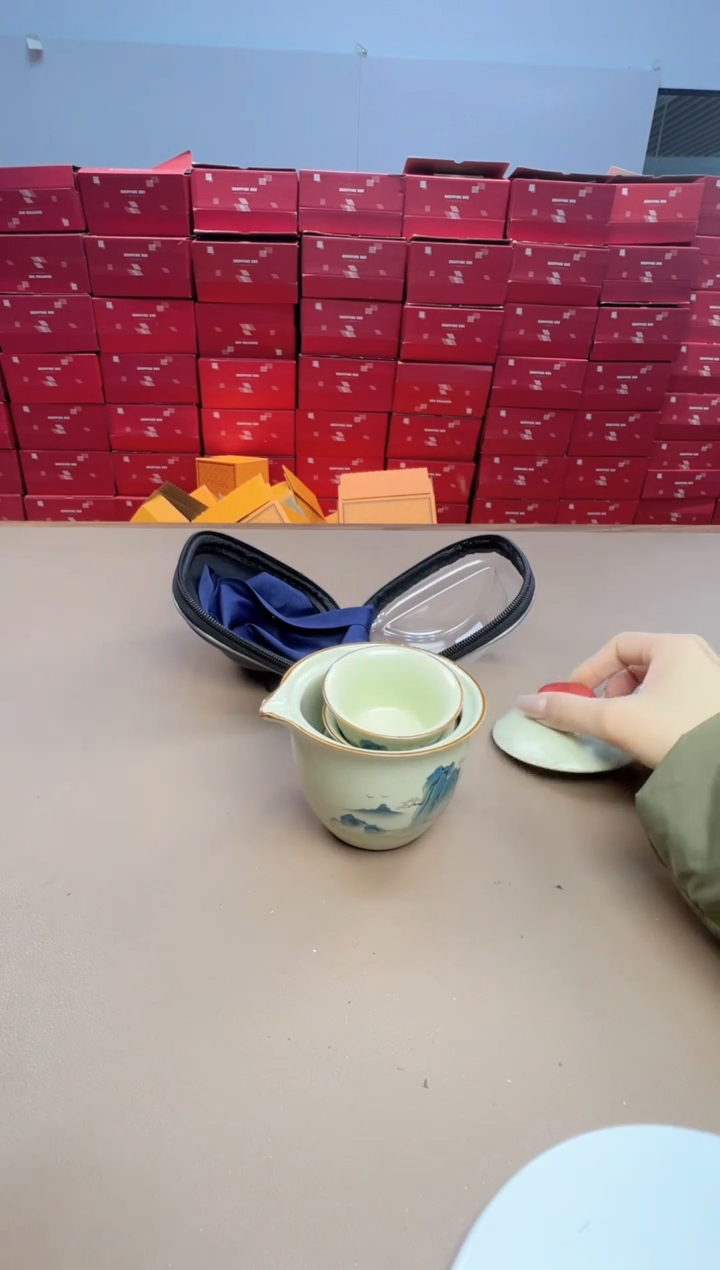 【闪购商品】摆件瓷制品S1111111111111