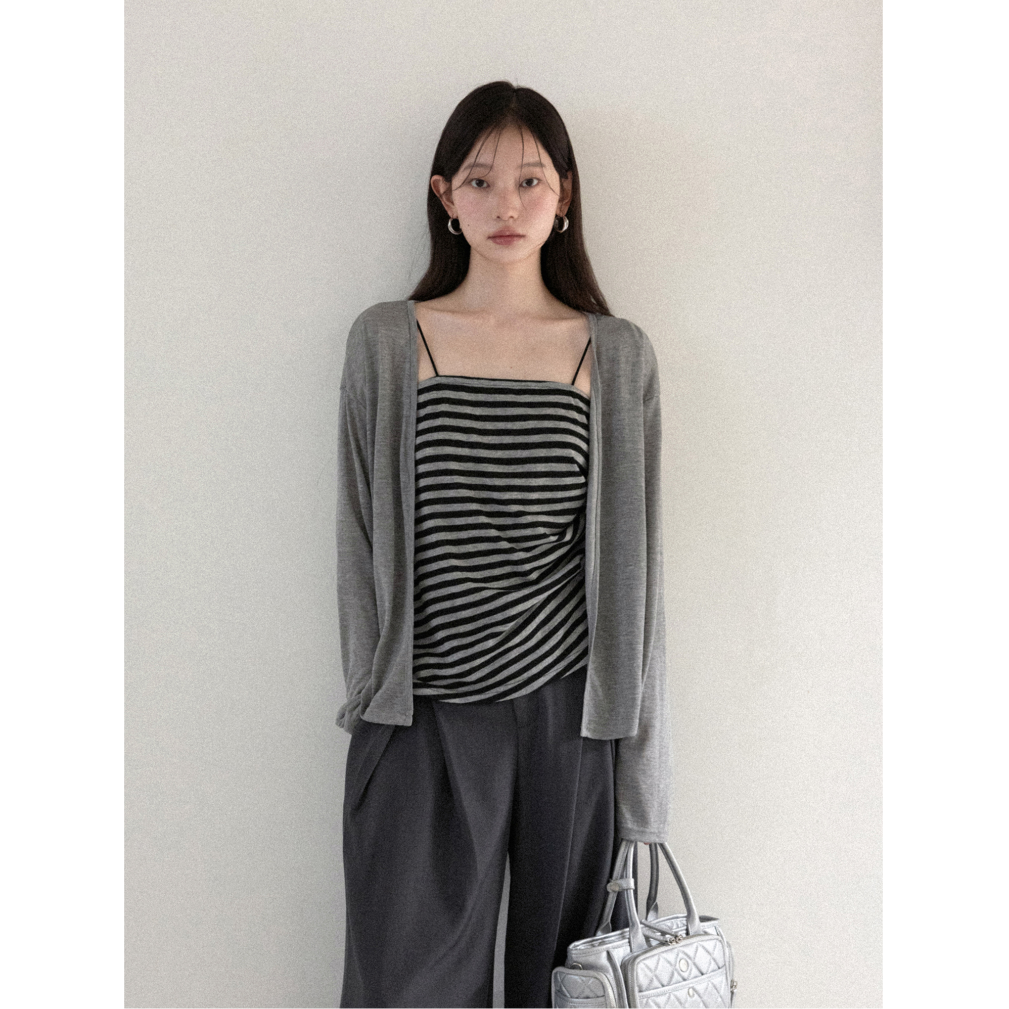 羊城故事灰色条纹吊带开衫套装女两件套 Y2507x开衫+吊带x1701